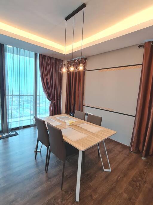 V' Bros Vivacity 3bedroom J4.2 Got Dryer