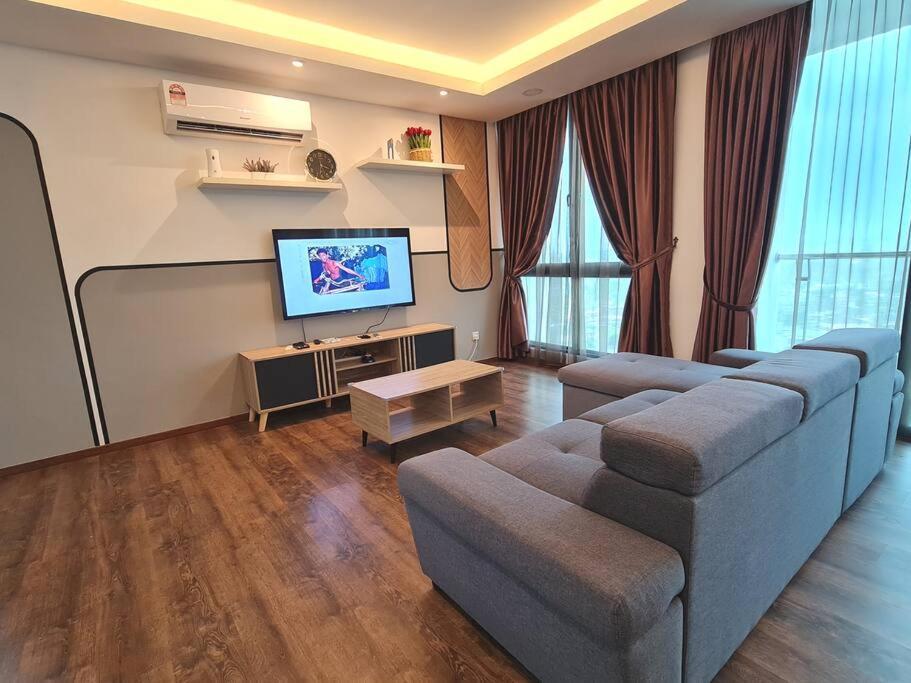 Apartment V' Bros Vivacity 3bedroom J4.2 Got Dryer