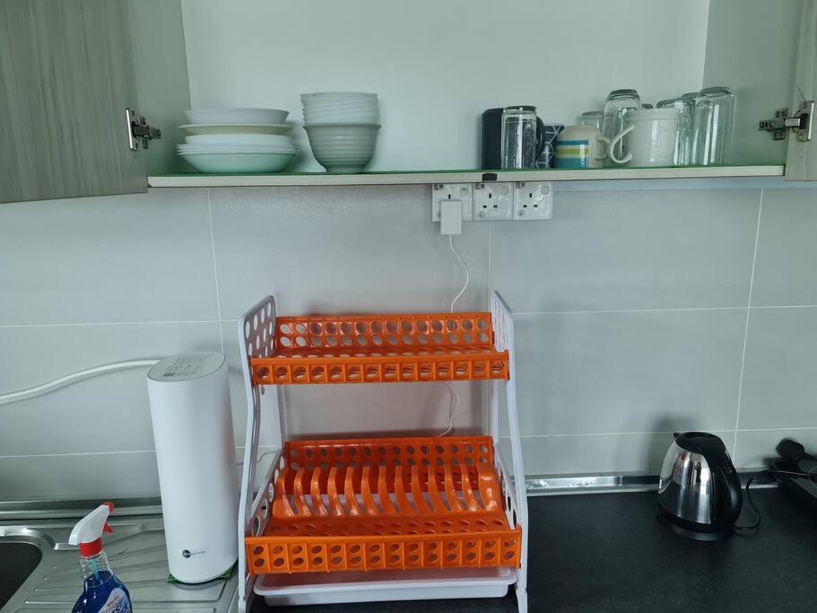 V' Bros Vivacity 3bedroom J4.2 Got Dryer Apartment *